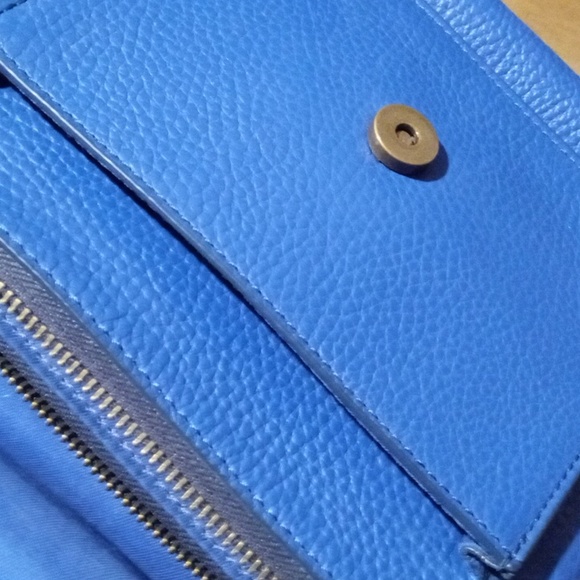 Fossil 1954 Vibrant Blue Two Tone Leather Perfect Stunning - Picture 8 of 16